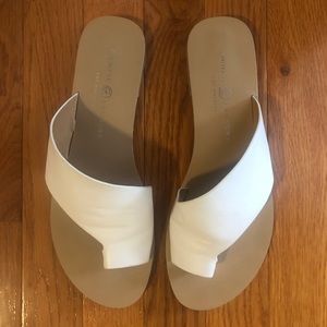 Chinese Laundry Sandals